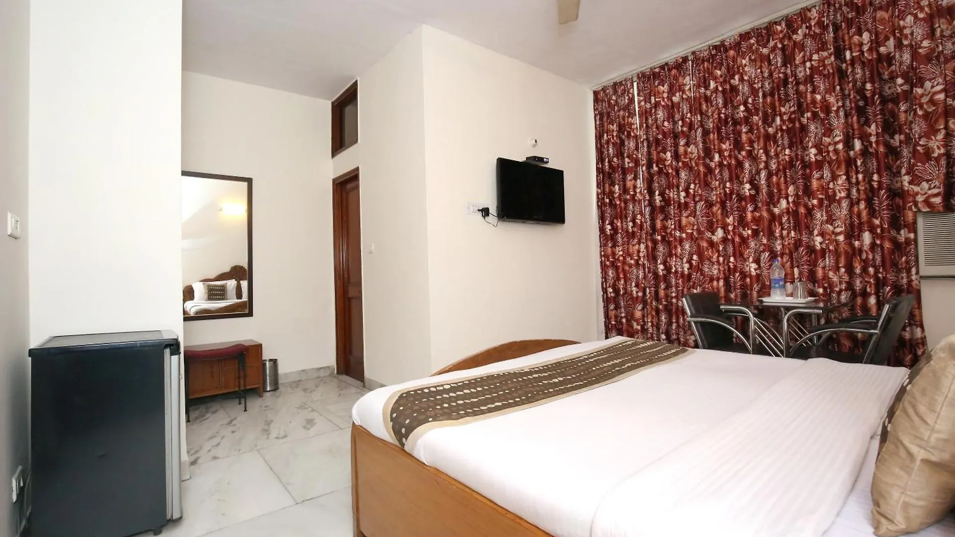 Hotel O Skylark Chandigarh