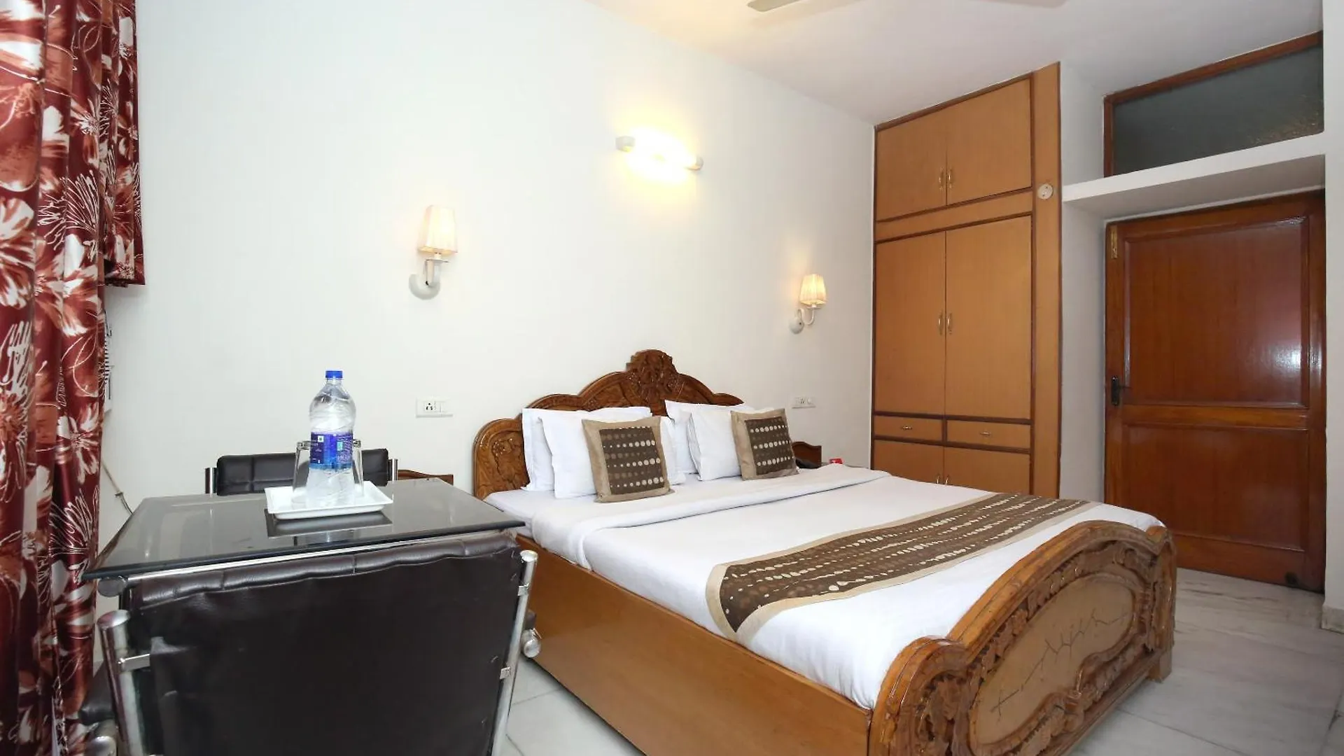 Hotel O Skylark Chandigarh
