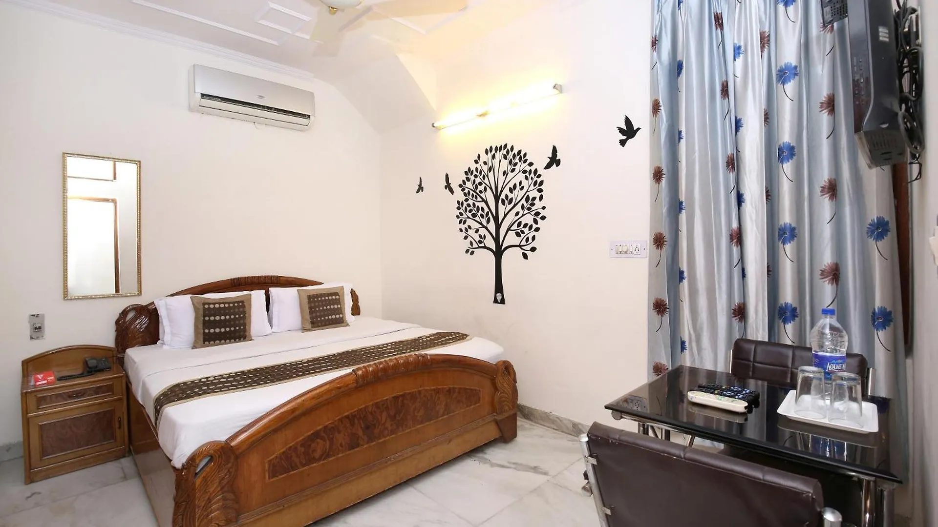 Hotel O Skylark Chandigarh